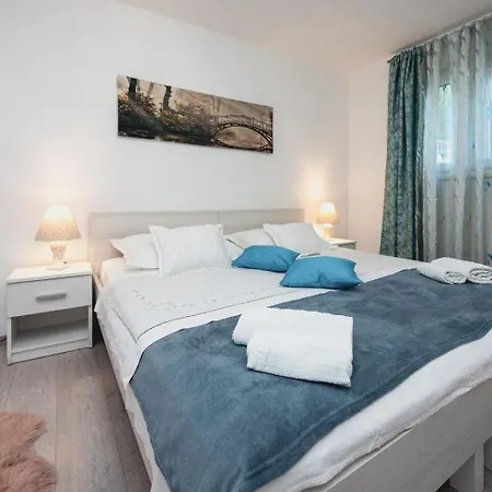 Apartamento Mate Split